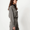 SESSÚN marca francesa de ropa de mujer con un estilo casual, femenino y minimal