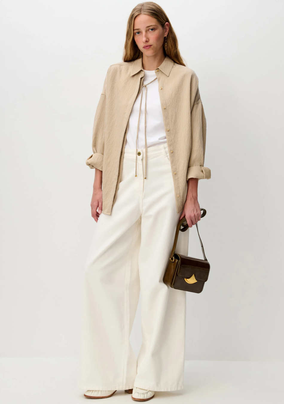 SESSÚN marca francesa de ropa de mujer con un estilo casual, femenino y minimal