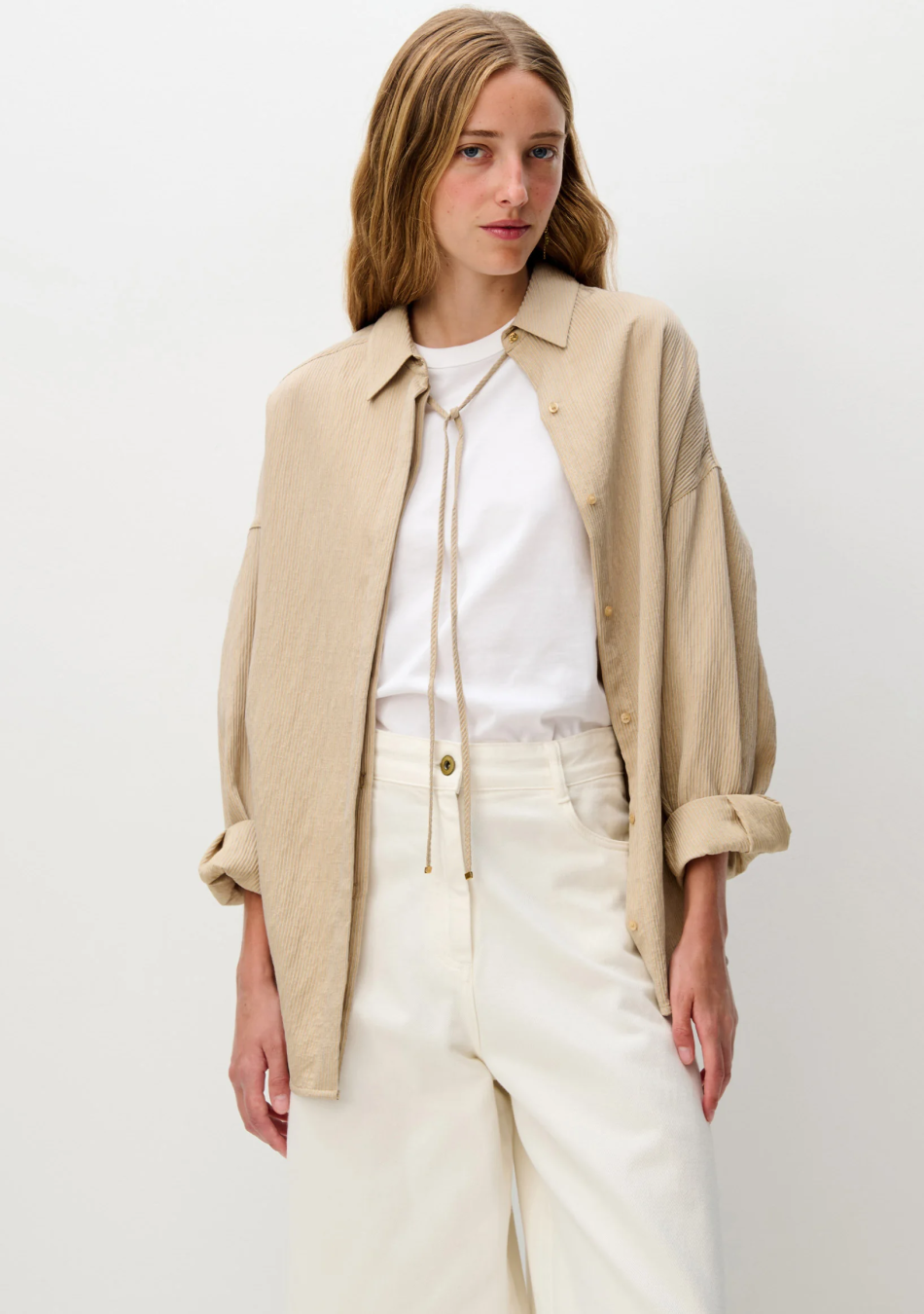SESSÚN marca francesa de ropa de mujer con un estilo casual, femenino y minimal