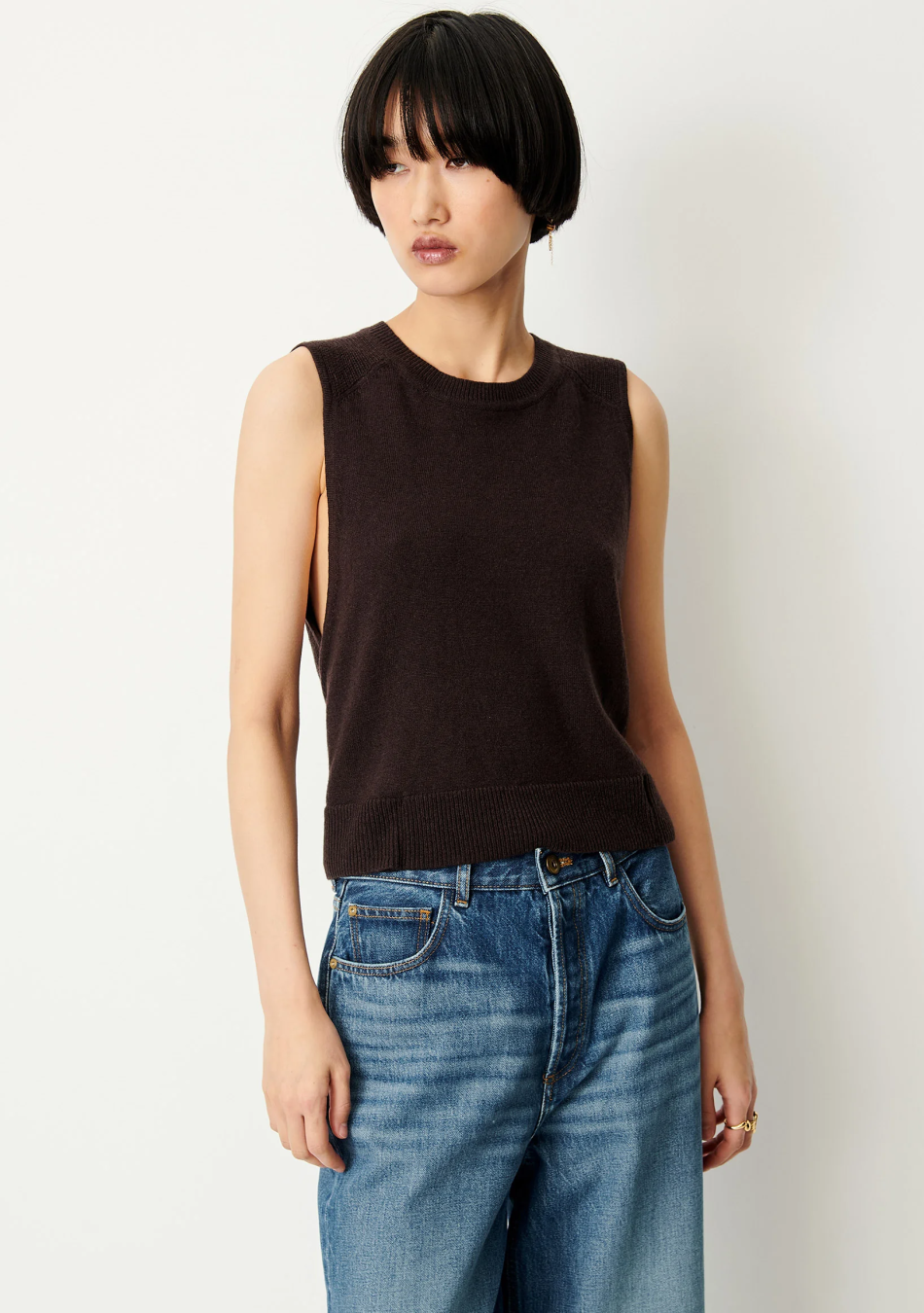 SESSÚN marca francesa de ropa de mujer con un estilo casual, femenino y minimal