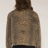 MKT es una marca que combina estilo urbano, comodidad y tendencia. Diseños versátiles para cualquier ocasión. Calidad, actitud y