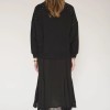 MKT es una marca que combina estilo urbano, comodidad y tendencia. Diseños versátiles para cualquier ocasión. Calidad, actitud y