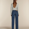LAB DIP, una marca de moda femenina que combina estilo contemporáneo, inspiración urbana y diseños fáciles de llevar