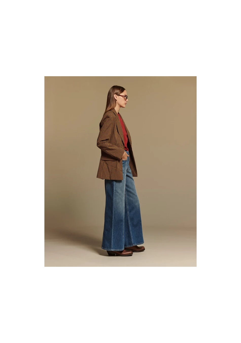 LAB DIP, una marca de moda femenina que combina estilo contemporáneo, inspiración urbana y diseños fáciles de llevar