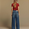 LAB DIP, una marca de moda femenina que combina estilo contemporáneo, inspiración urbana y diseños fáciles de llevar