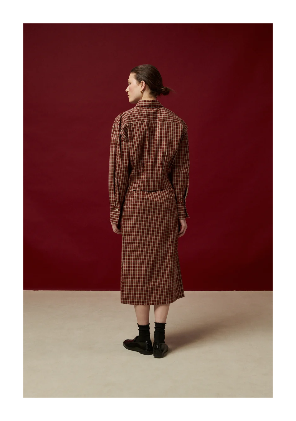 BELLEPIECE marca francesa de mujer con un estilo sofisticado y femenino