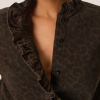 DES PETITS HAUTS marca que refleja la esencia del estilo parisino: femenino, delicado y atemporal.  Destaca por su diseño cuidad