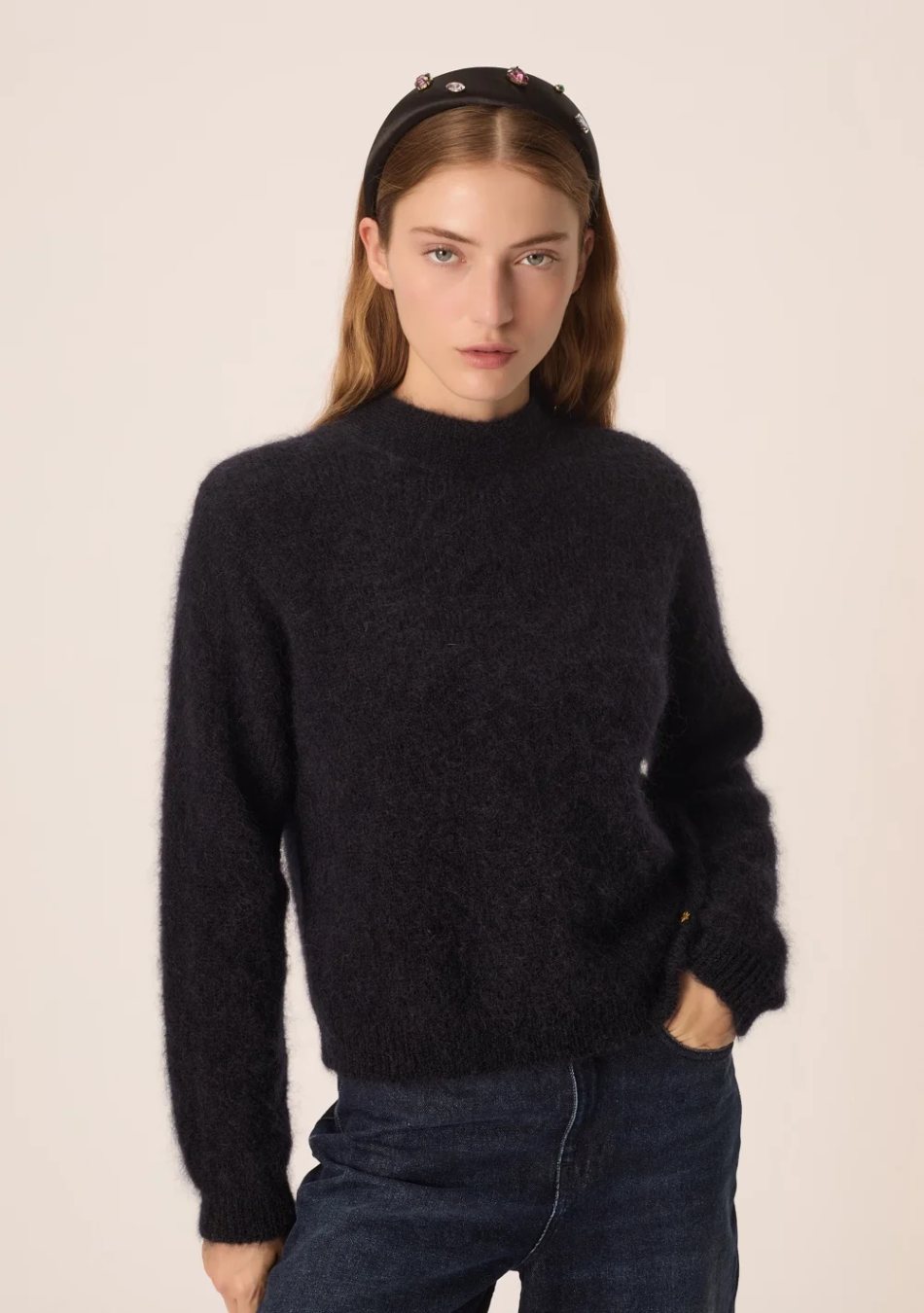 DES PETITS HAUTS marca que refleja la esencia del estilo parisino: femenino, delicado y atemporal.  Destaca por su diseño cuidad
