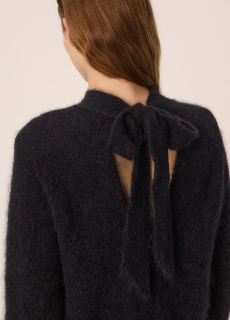 DES PETITS HAUTS marca que refleja la esencia del estilo parisino: femenino, delicado y atemporal.  Destaca por su diseño cuidad 2