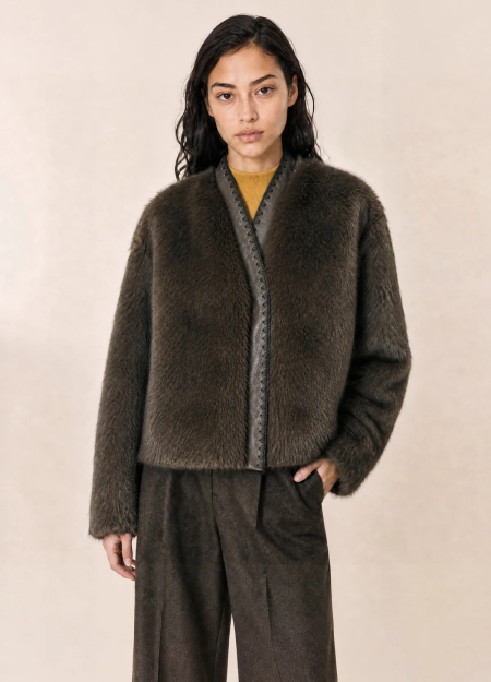 LEON6HARPER marca francesa de ropa de mujer  con algodones orgánico y de estilo casual y dinámico 2