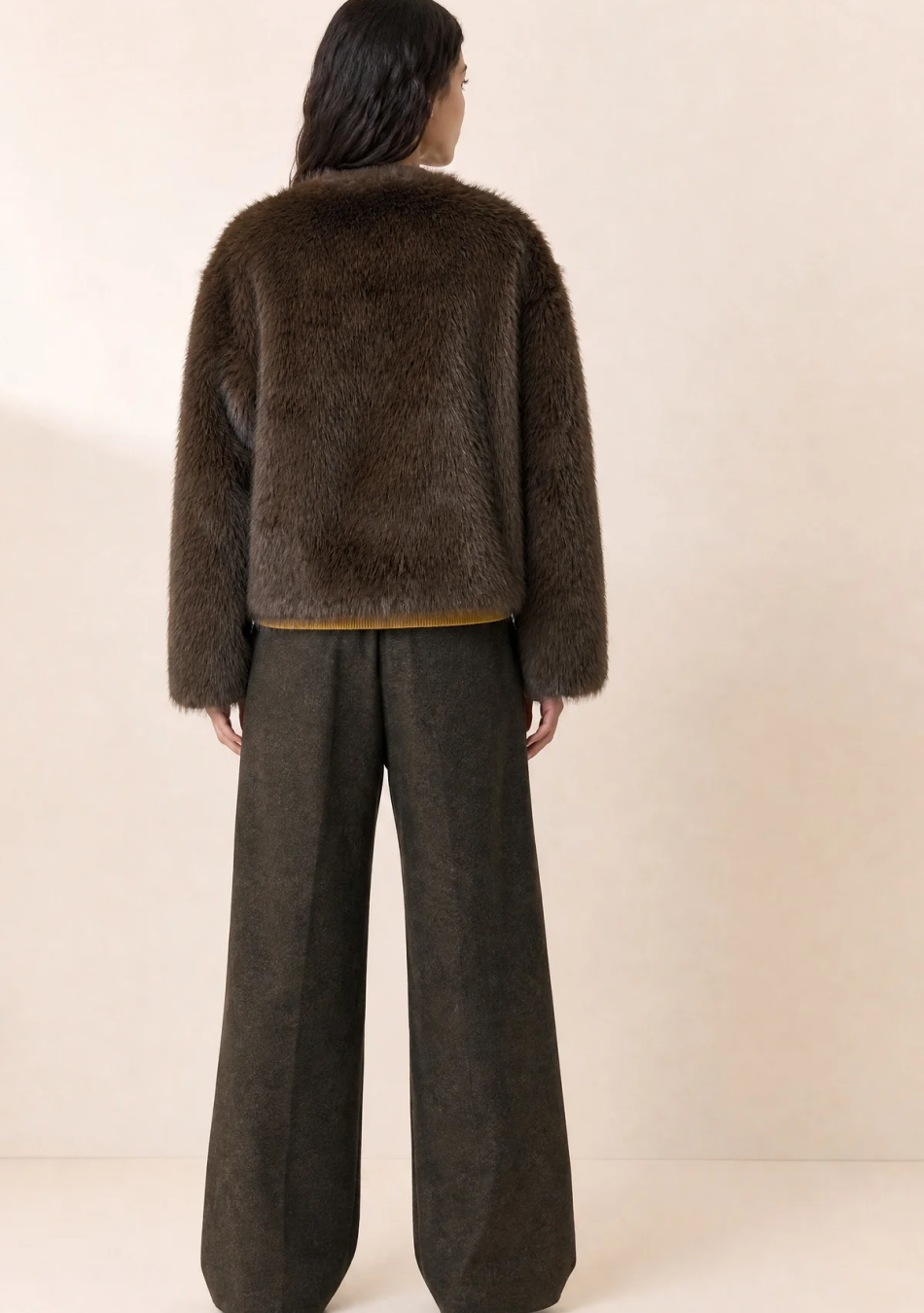 LEON6HARPER marca francesa de ropa de mujer  con algodones orgánico y de estilo casual y dinámico