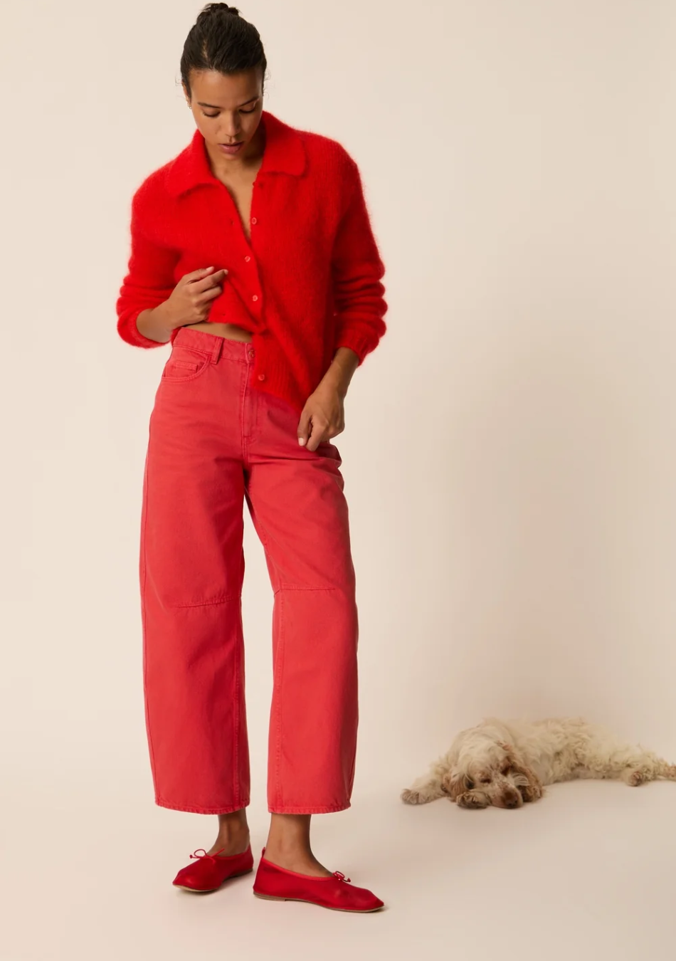 DES PETITS HAUTS marca que refleja la esencia del estilo parisino: femenino, delicado y atemporal.  Destaca por su diseño cuidad