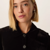 DES PETITS HAUTS marca que refleja la esencia del estilo parisino: femenino, delicado y atemporal.  Destaca por su diseño cuidad