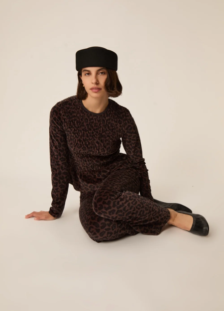 DES PETITS HAUTS marca que refleja la esencia del estilo parisino: femenino, delicado y atemporal.  Destaca por su diseño cuidad