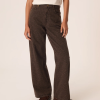 DES PETITS HAUTS marca que refleja la esencia del estilo parisino: femenino, delicado y atemporal.  Destaca por su diseño cuidad