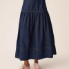 DES PETITS HAUTS marca que refleja la esencia del estilo parisino: femenino, delicado y atemporal.  Destaca por su diseño cuidad