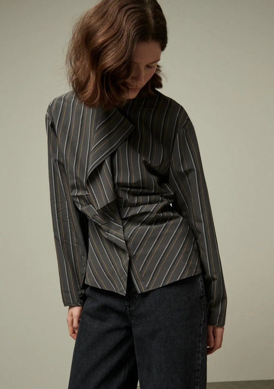 BELLEPIECE marca francesa de mujer con un estilo sofisticado y femenino