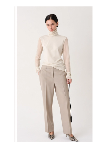 MMEIMEIJ marca de prendas elegantes, femeninas y fabricadas con tejidos de alta calidad que combinan diseño italiano, comodidad