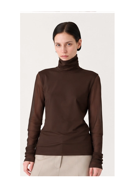 MMEIMEIJ marca de prendas elegantes, femeninas y fabricadas con tejidos de alta calidad que combinan diseño italiano, comodidad