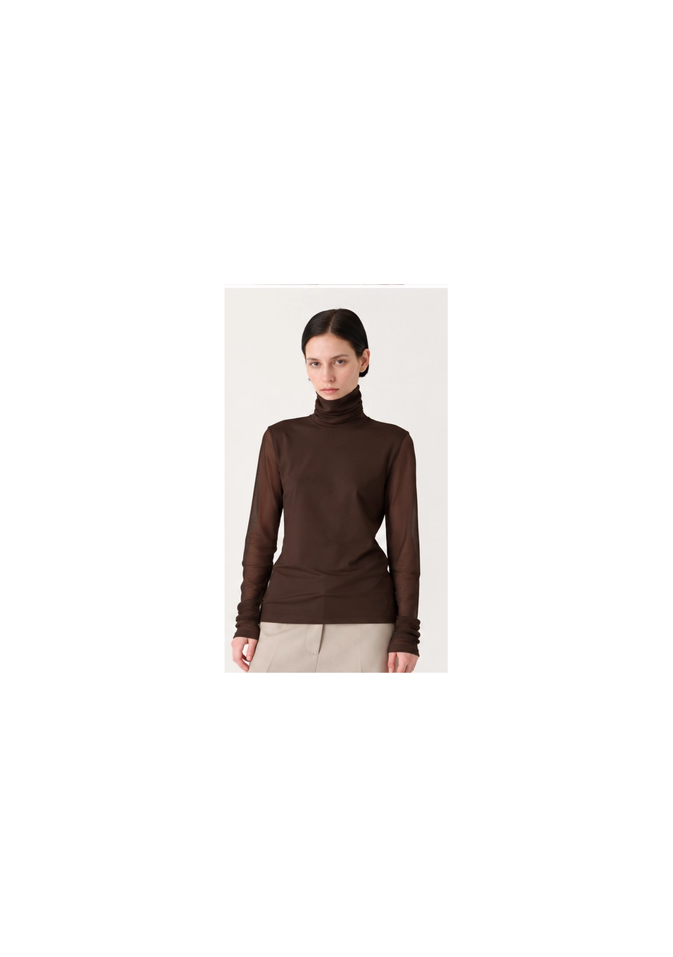 MMEIMEIJ marca de prendas elegantes, femeninas y fabricadas con tejidos de alta calidad que combinan diseño italiano, comodidad