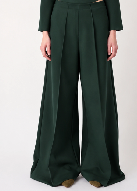 MMEIMEIJ marca de prendas elegantes, femeninas y fabricadas con tejidos de alta calidad que combinan diseño italiano, comodidad 2