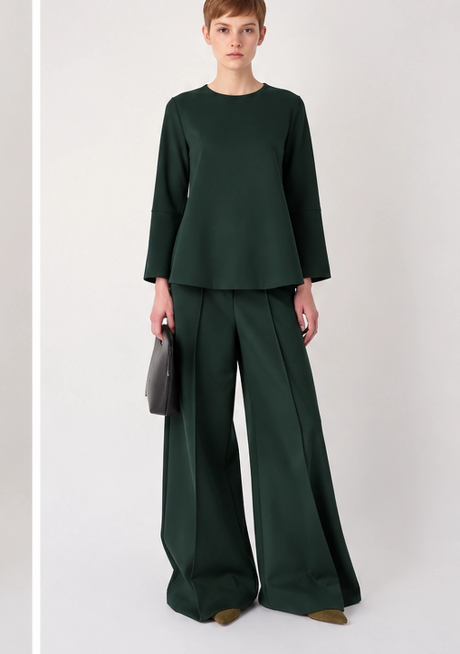 MMEIMEIJ marca de prendas elegantes, femeninas y fabricadas con tejidos de alta calidad que combinan diseño italiano, comodidad