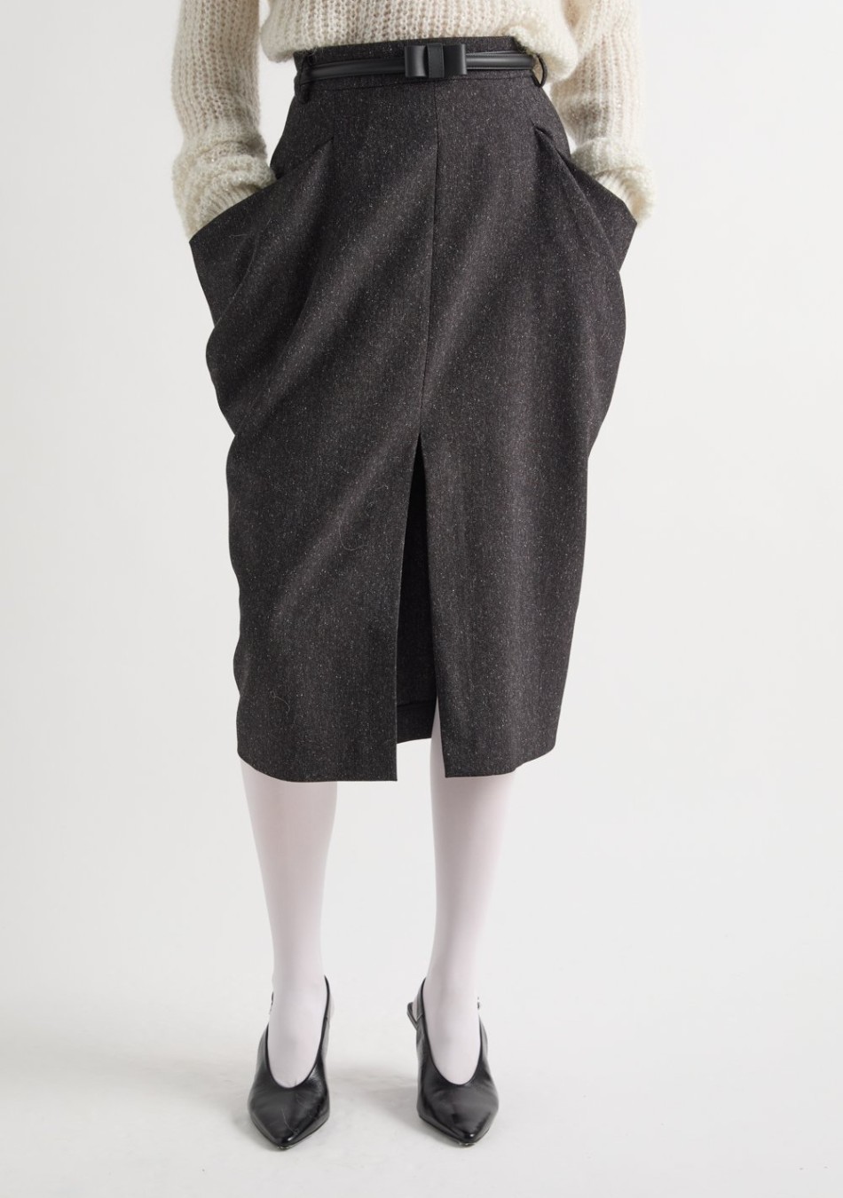 MMEIMEIJ marca de prendas elegantes, femeninas y fabricadas con tejidos de alta calidad que combinan diseño italiano, comodidad