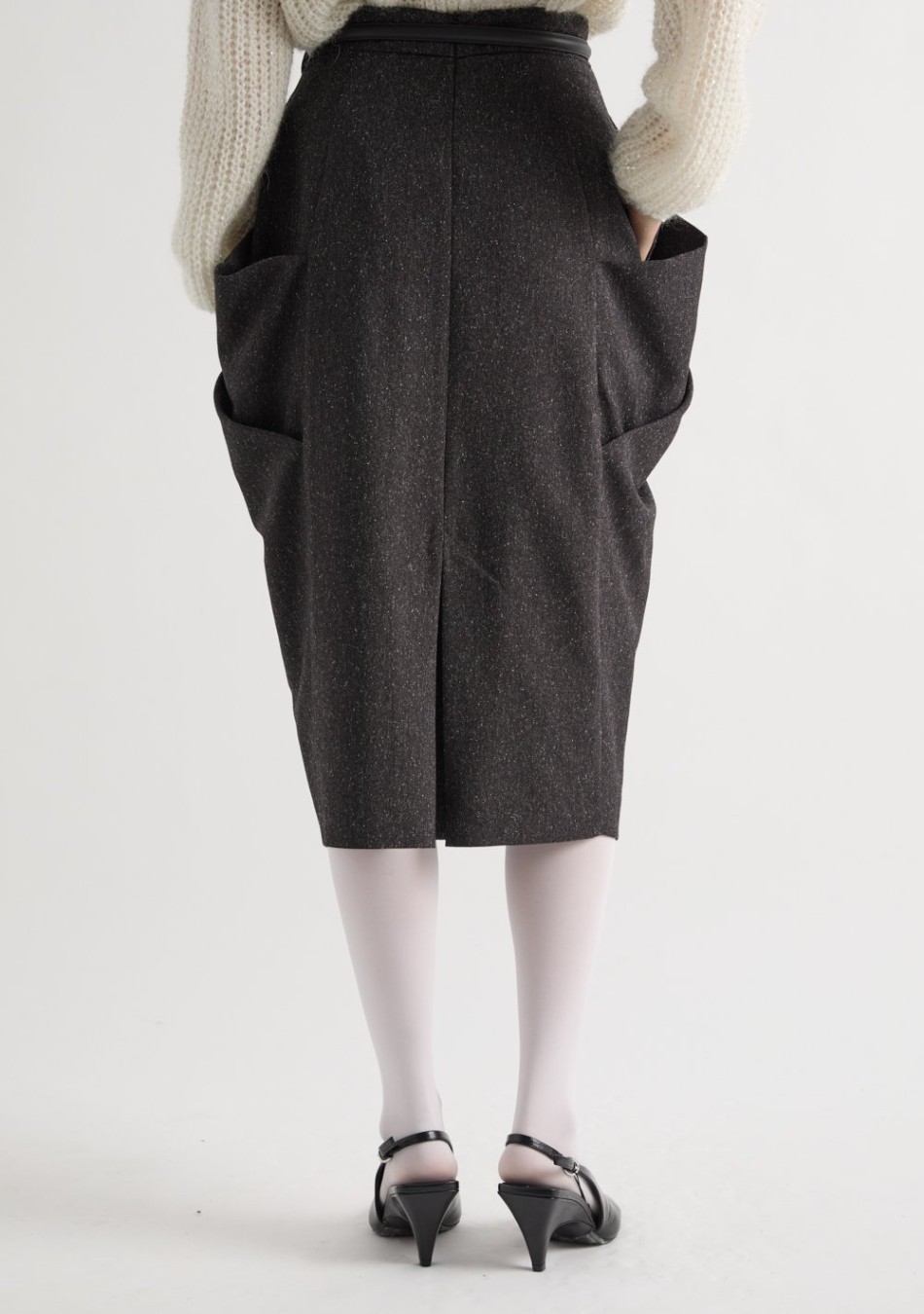 MMEIMEIJ marca de prendas elegantes, femeninas y fabricadas con tejidos de alta calidad que combinan diseño italiano, comodidad