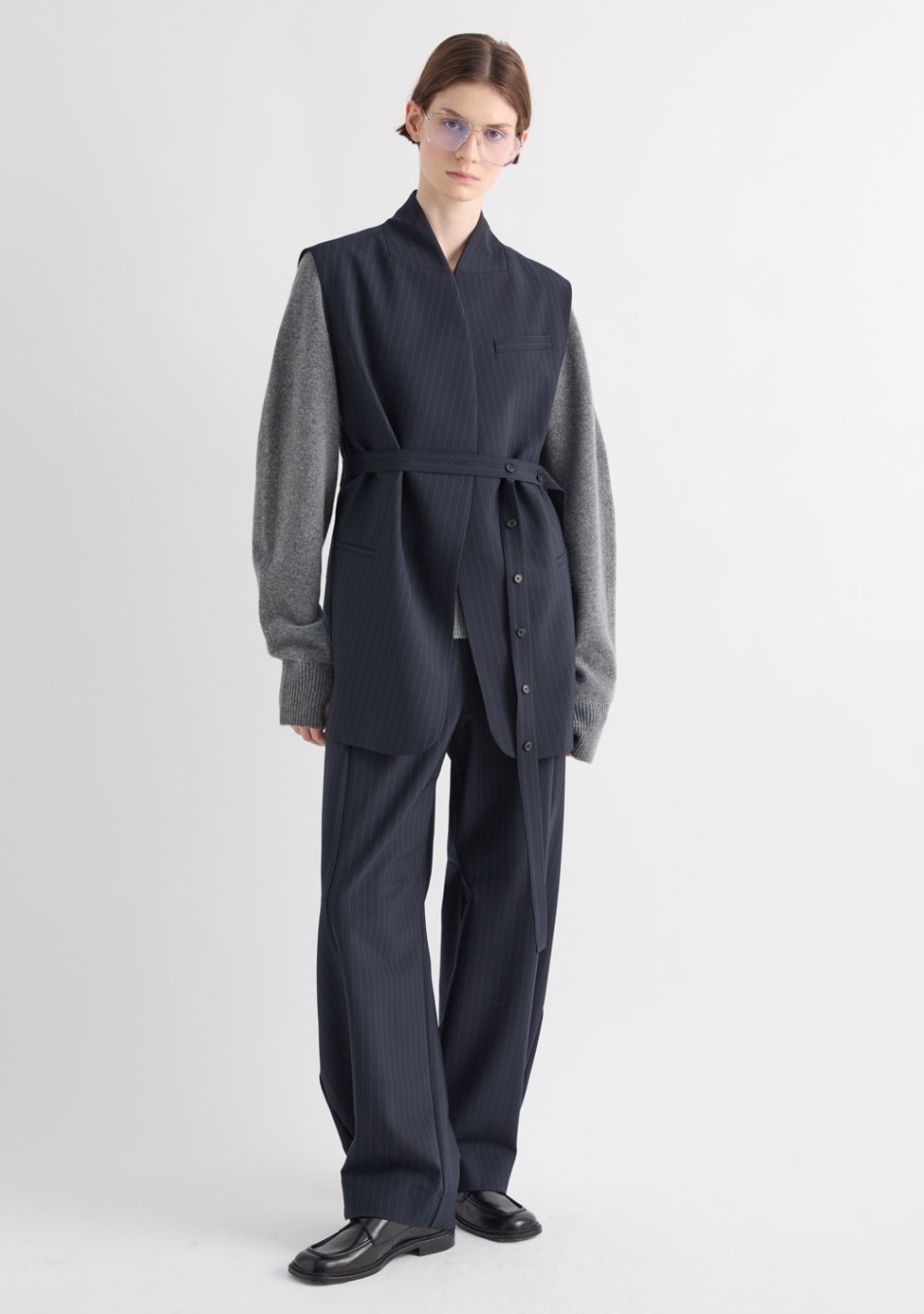 MEI MEIJ marca de prendas elegantes, femeninas y fabricadas con tejidos de alta calidad que combinan diseño italiano, comodidad