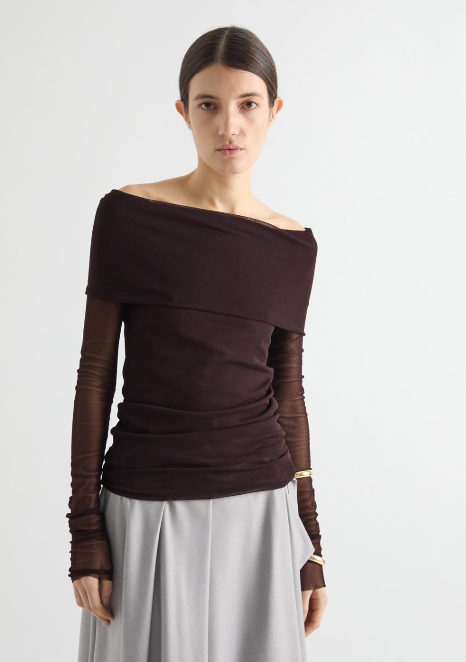 MEI MEIJ marca de prendas elegantes, femeninas y fabricadas con tejidos de alta calidad que combinan diseño italiano, comodidad
