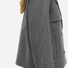 SAMSOE SAMSOE marca de moda escandinava con un diseño contemporáneo y minimalista.