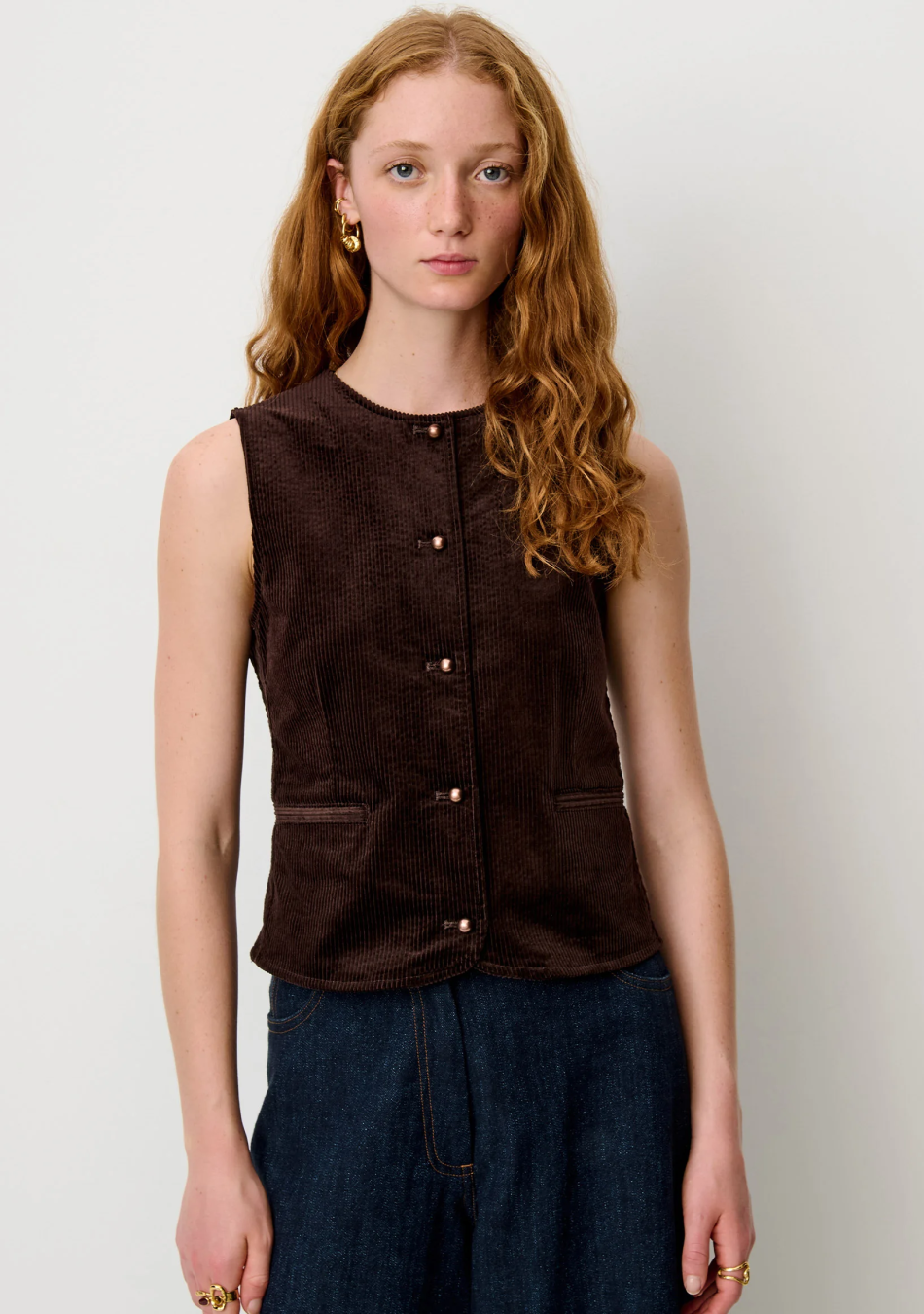 SESSÚN marca francesa de ropa de mujer con un estilo casual, femenino y minimal