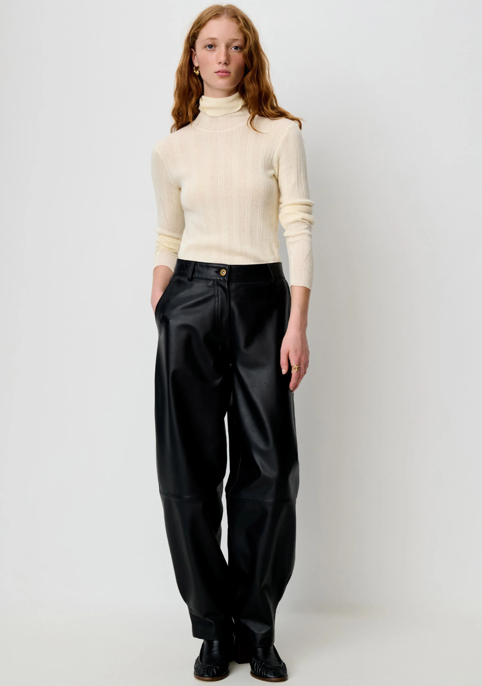 SESSÚN marca francesa de ropa de mujer con un estilo casual, femenino y minimal