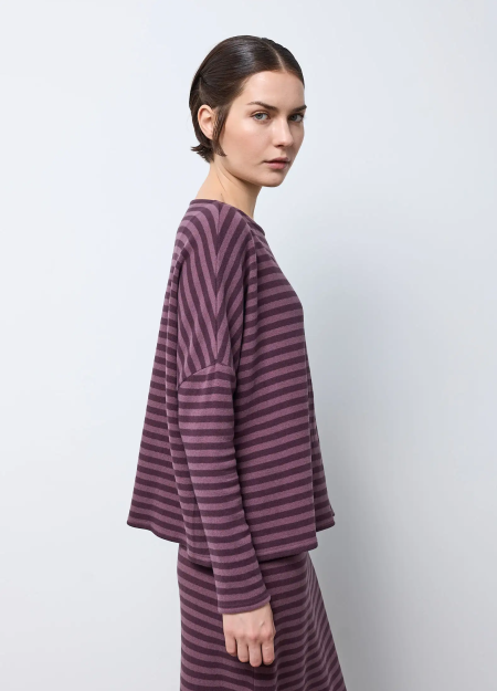 NEIRAMI OPIFICIO marca Italiana de ropa de mujer con un estilo casual vanguardista y conceptual 2