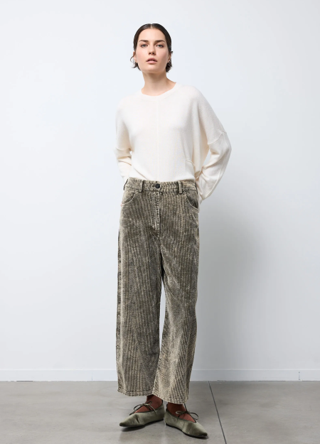 NEIRAMI OPIFICIO marca Italiana de ropa de mujer con un estilo conceptual y vanguardista
