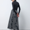NEIRAMI OPIFICIO marca Italiana de ropa de mujer con un estilo conceptual y vanguardista