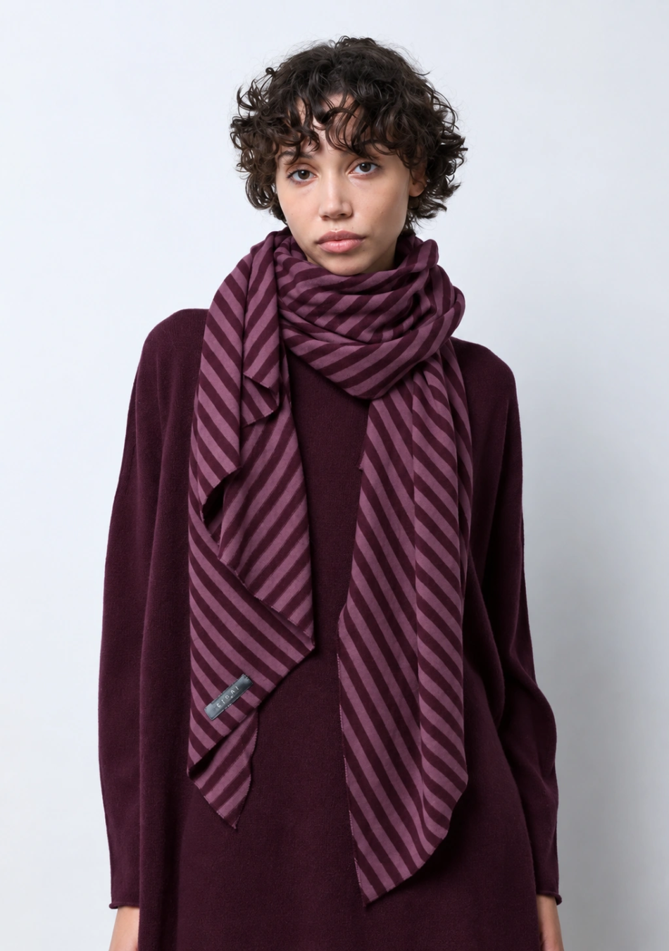 NEIRAMI OPIFICIO marca Italiana de ropa de mujer con un estilo conceptual y vanguardista