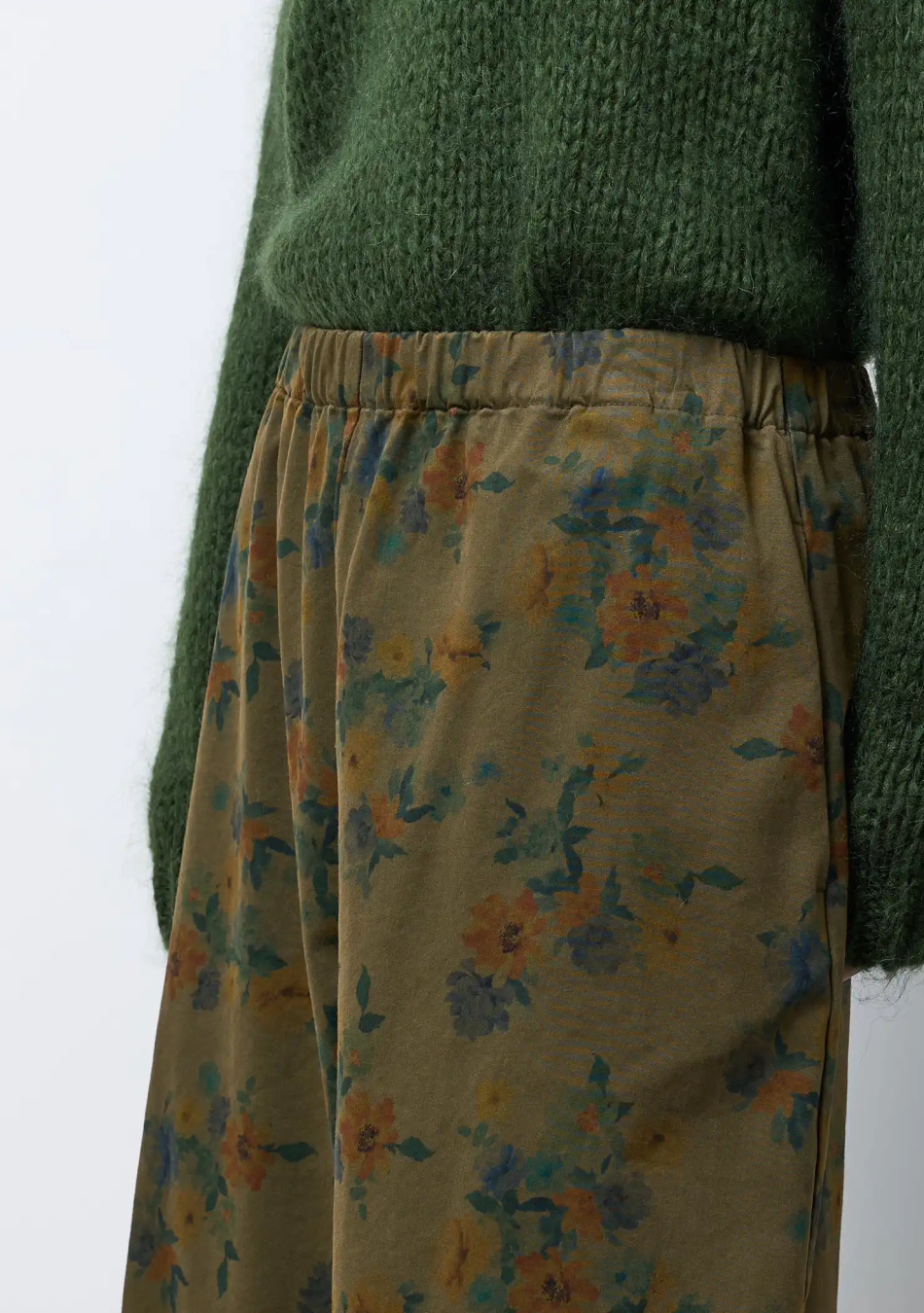 NEIRAMI marca de ropa de mujer Italiana con un estilo muy casual y dinámico
